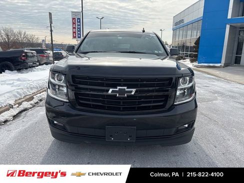 Certified 2019 Chevrolet Suburban LT w/ RST Edition image 10