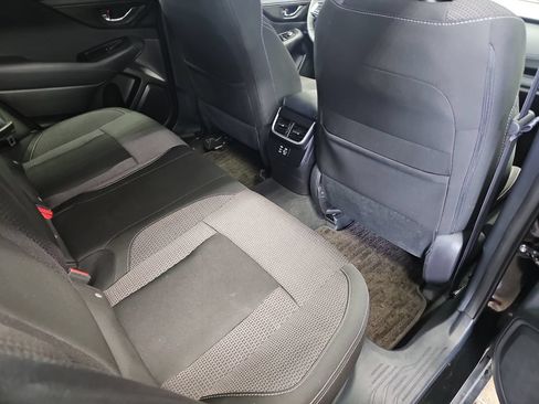 Used 2023 Subaru Outback Premium AWD/4WD image 11
