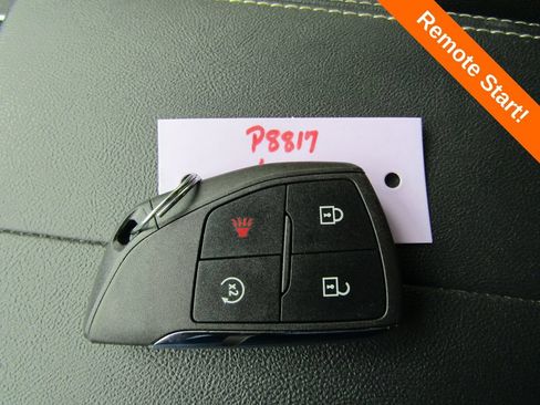 Used 2025 GMC Terrain Elevation AWD/4WD image 20