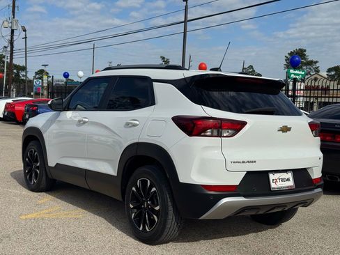Used 2022 Chevrolet TrailBlazer LT w/ Convenience Package image 6