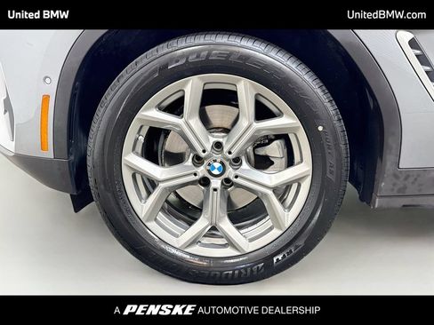 Used 2024 BMW X3 sDrive30i w/ Convenience Package RWD image 2