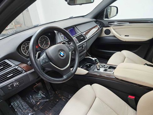 Used 2013 BMW X6 xDrive35i image 2