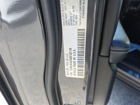 Used 2021 Jeep Grand Cherokee L Laredo image 43