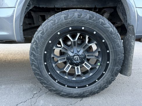 Used 2018 Ford F150 Lariat w/ Equipment Group 502A Luxury image 21