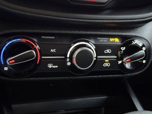 Used 2024 Kia Soul LX w/ Option Group 015 FWD image 20