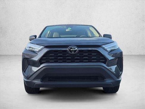 Used 2023 Toyota RAV4 LE FWD image 2