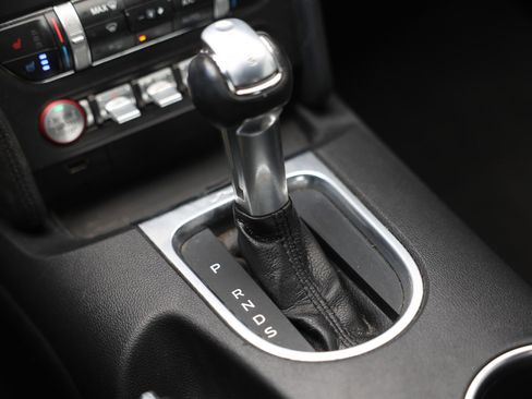 Used 2020 Ford Mustang Premium image 42