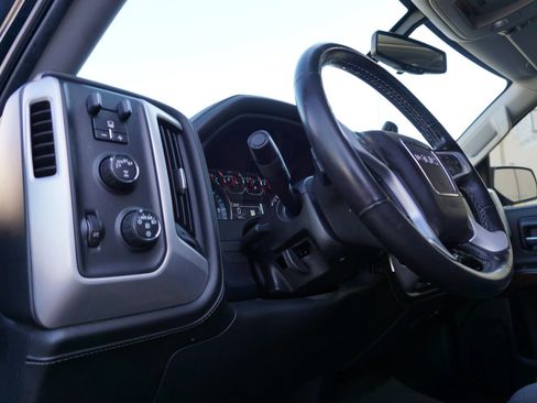 Used 2017 GMC Sierra 1500 SLE w/ SLE Value Package AWD/4WD image 31