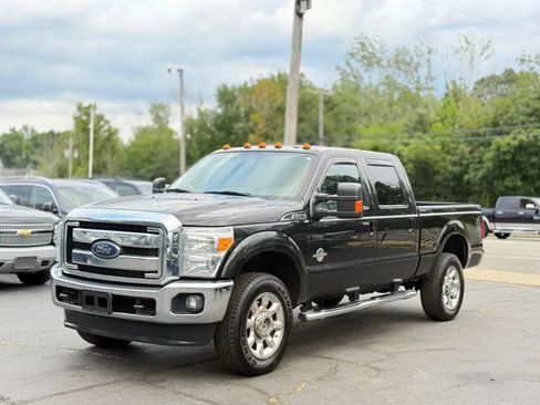Used 2014 Ford F350 Lariat w/ Lariat Interior Package AWD/4WD image 2