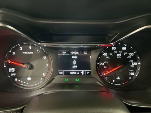 Used 2023 Chevrolet TrailBlazer LT w/ Convenience Package FWD image 12