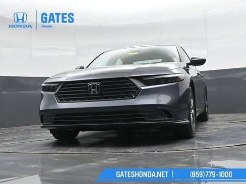 Certified 2024 Honda Accord EX image 39