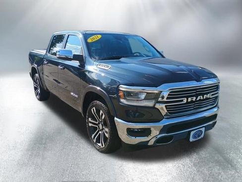 Used 2021 RAM 1500 Laramie AWD/4WD image 8