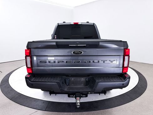 Used 2022 Ford F250 Lariat w/ Lariat Ultimate Package AWD/4WD image 16