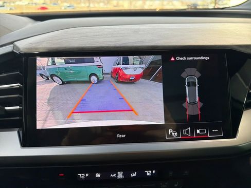 Used 2024 Audi Q4 e-tron Prestige w/ Black Optic Package image 21