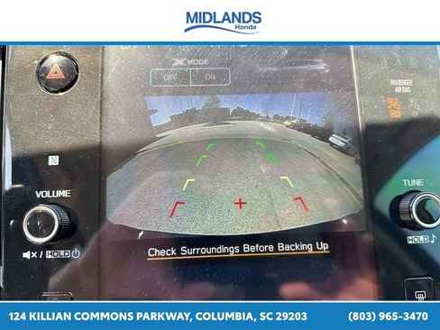 Used 2024 Subaru Outback Premium AWD/4WD image 32