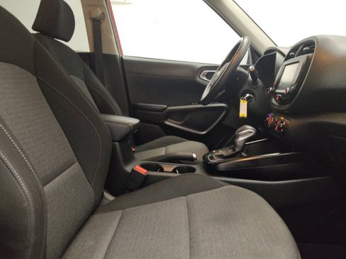 Used 2020 Kia Soul S FWD image 21
