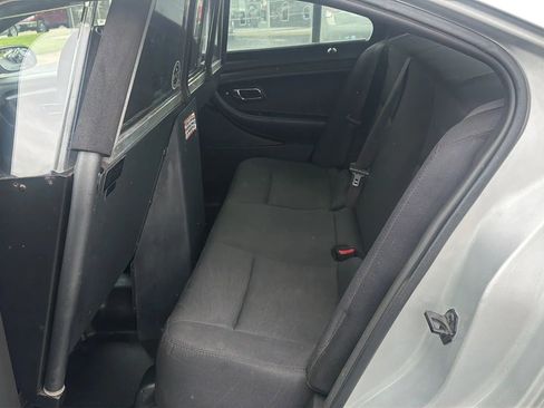 Used 2018 Ford Taurus Police Interceptor FWD image 11