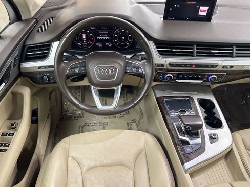 Used 2019 Audi Q7 2.0T Premium Plus w/ Premium Plus Package AWD/4WD image 13