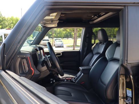 Used 2024 Ford Bronco Raptor w/ Interior Carbon Fiber Pack 6 AWD/4WD image 11