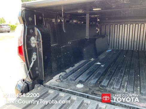 Used 2020 Toyota Tacoma Limited AWD/4WD image 10