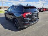 Used 2022 GMC Terrain SLT w/ Elevation Edition image 5