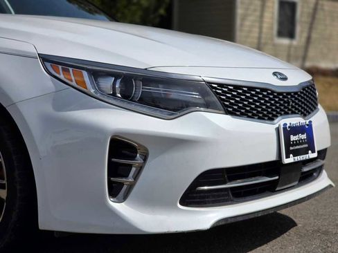 Used 2016 Kia Optima SX w/ Chrome Wheel Package image 16