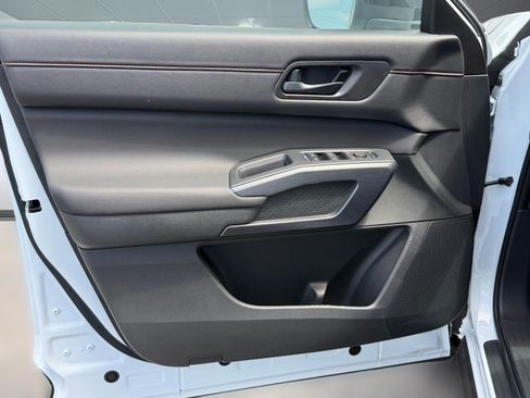New 2026 Nissan Pathfinder Rock Creek AWD/4WD image 12