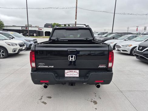 Used 2023 Honda Ridgeline Sport image 7