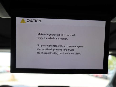 Used 2021 Toyota Sienna Platinum image 21