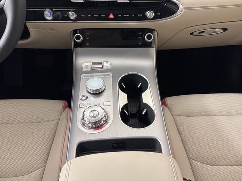 New 2026 Genesis GV70 2.5T Select AWD/4WD image 28