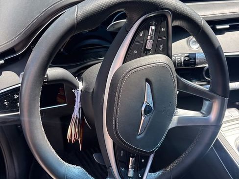 Used 2024 Genesis GV70 3.5T Sport w/ Sport Prestige Package image 10