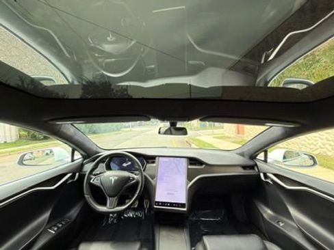 Used 2020 Tesla Model S Performance AWD/4WD image 32