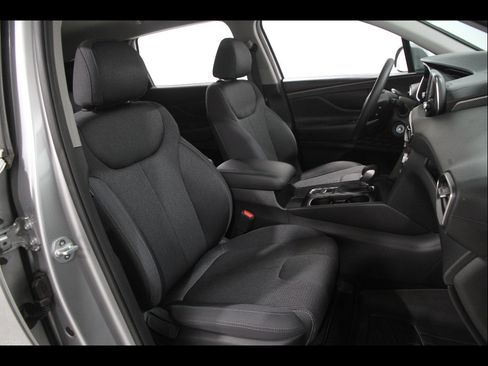 Used 2020 Hyundai Santa Fe SE AWD/4WD image 15