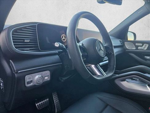 Certified 2024 Mercedes-Benz GLS 450 4MATIC image 9