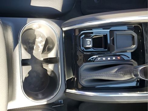 New 2026 GMC Canyon Elevation w/ Convenience Package image 39