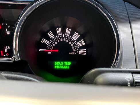 Used 2006 Ford Mustang GT image 9