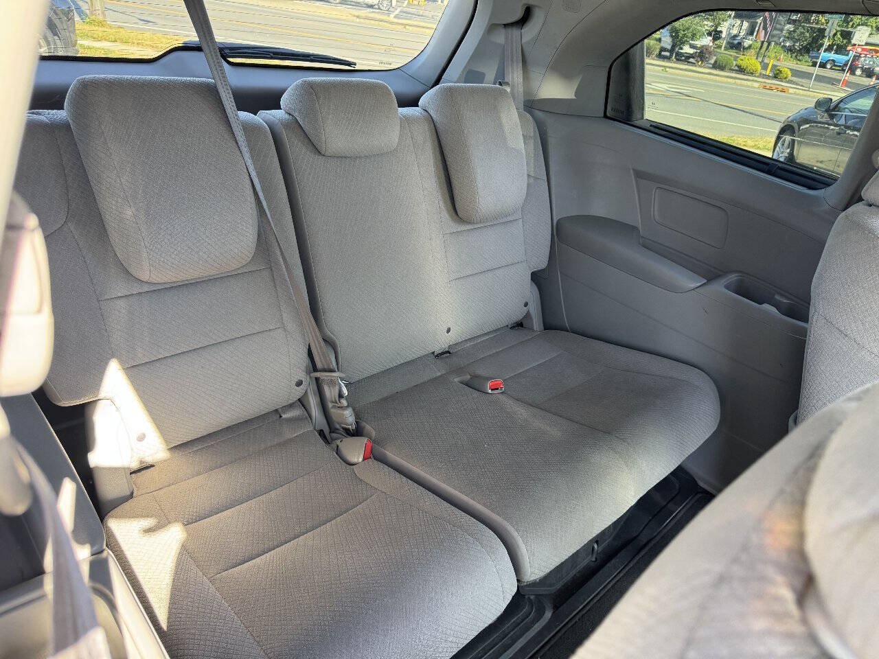 Used 2014 Honda Odyssey EX image 20