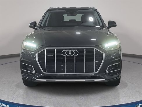 Certified 2023 Audi Q5 2.0T Premium w/ Convenience Package image 2