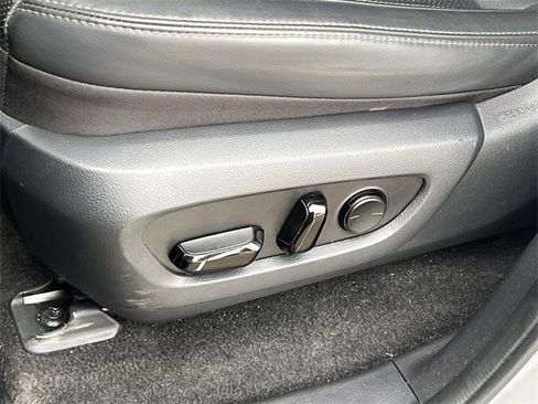 Used 2024 Lexus GX 550 image 29