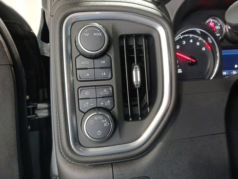 Used 2020 Chevrolet Silverado 1500 RST w/ All-Star Edition image 32