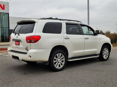 Used 2012 Toyota Sequoia Platinum image 3
