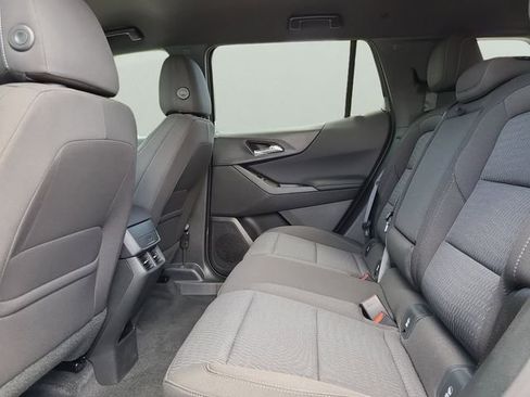 New 2026 Chevrolet Equinox LT w/ Safety and Technology Package image 9