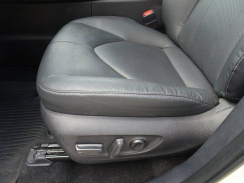 Used 2024 Toyota Grand Highlander AWD image 9