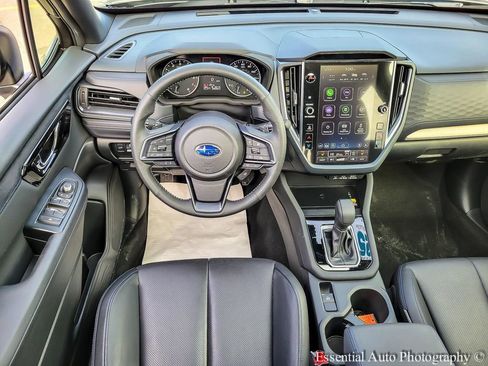 Used 2025 Subaru Forester Limited w/ Popular Package #2 image 13