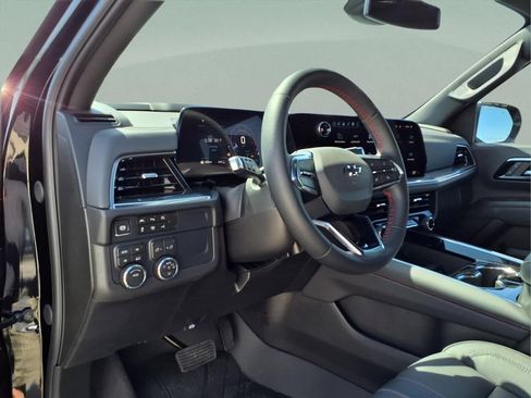 Used 2026 Chevrolet Tahoe RST w/ Comfort Package AWD/4WD image 10