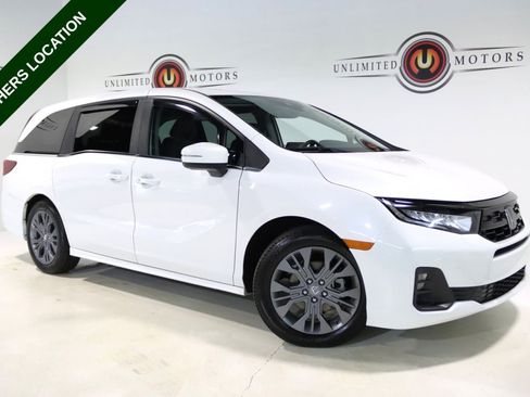 Used 2025 Honda Odyssey Touring image 1