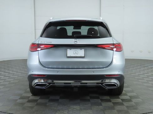 Certified 2025 Mercedes-Benz GLC 300 image 6