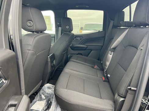New 2026 GMC Canyon Elevation w/ LPO, Black Badging Package RWD image 25