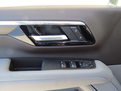 New 2026 Chevrolet Tahoe LS RWD image 17