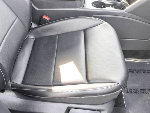 Used 2021 Volkswagen Atlas SE image 38